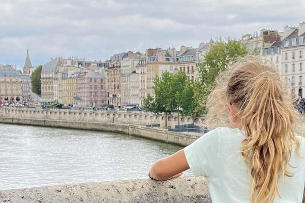 Emily in Paris filmlocaties